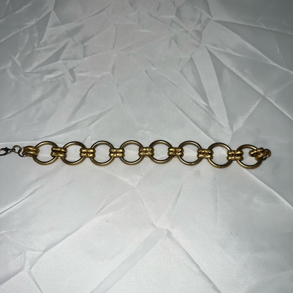 Gold link bracelet